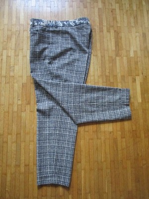 RIANI  wunderschöne, hochwertige 7/8 Hose*Dunkelblau/Natur*wenig getr.*44