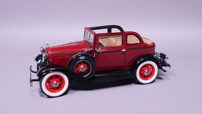 1:24 Franklin Mint Bonnie & Clyde's 1932 Ford V-8 Convertible in OVP #BÖ_89