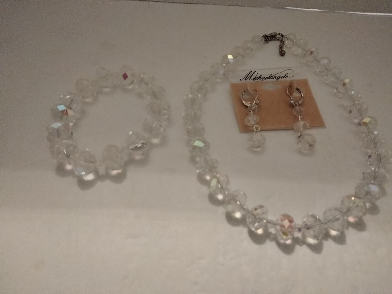 Three Piece Crystal Jewelry Set