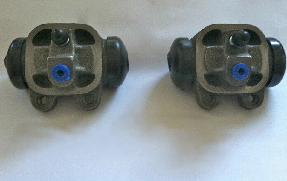 Conjunto de cilindros de roda de freio dianteiro esquerdo e direito Chrysler 1959-1962 - Imagem 3 de 4