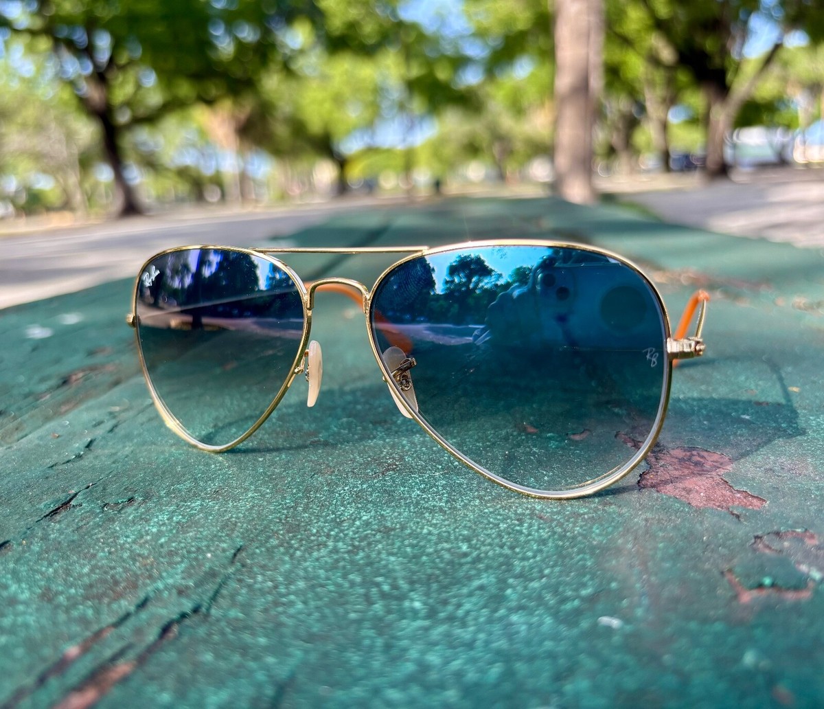 Ray-Ban Gold Frame Sunglasses with Greenish blue Lenses Ray Ban RB3026 62MM Aviator Unisex Sunglasses Gold Frame  main image 2