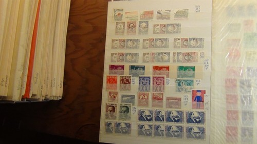 Stampsweis WW stamp collection in 3 vol stock books est many 100s stamps - 第 3/24 張圖片