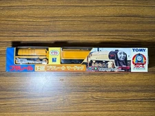 TOMY Plarail Thomas Series T-22 Murdoch With Box Excellent condition Used Japan
