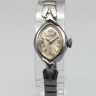 Vintage Waltham Ladies Manual Watch 15mm 17 Jewels Silver  display picture 3
