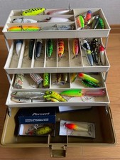 Heddon Balsa 50 and other topwater lures with Owner Trout #3000 tackle box set