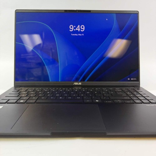 Asus Vivobook S15 Q5507Q 15.6" Snapdragon X Plus 3.2GHz 16GB RAM 512GB SSD - Picture 1 of 9