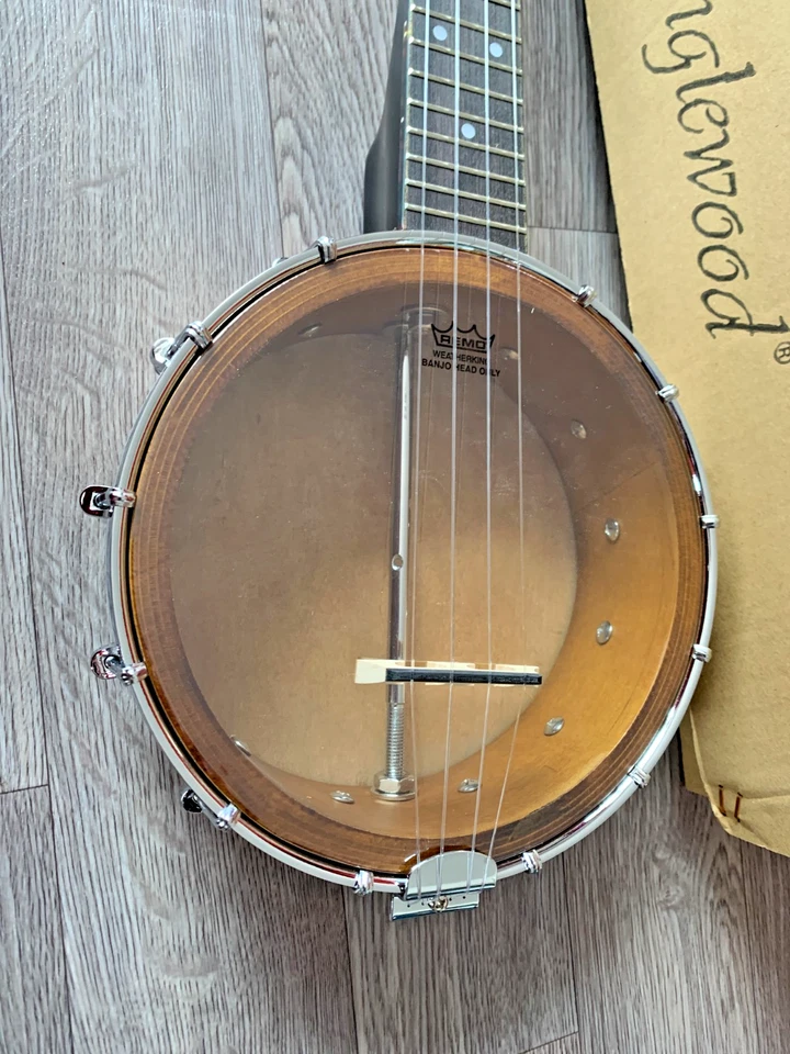 Tanglewood 4 String Banjolele,Nylon strung Ukelele 25ins closed back,clear front - Image 4 of 4