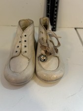 Vintage Step and Stride Toddler Size 5 Classic White Shoes. Adorable