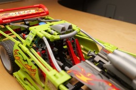 LEGO Racers 8649 Nitro Menace 2005 & 8140 Tow Trasher 2007 combo