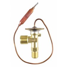 Expansion Valve, Right Angle, Internally Equalized Fits Kubota