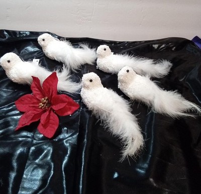 White Glitter Glass Bead Feathered Love Bird Dove Clip Ornament