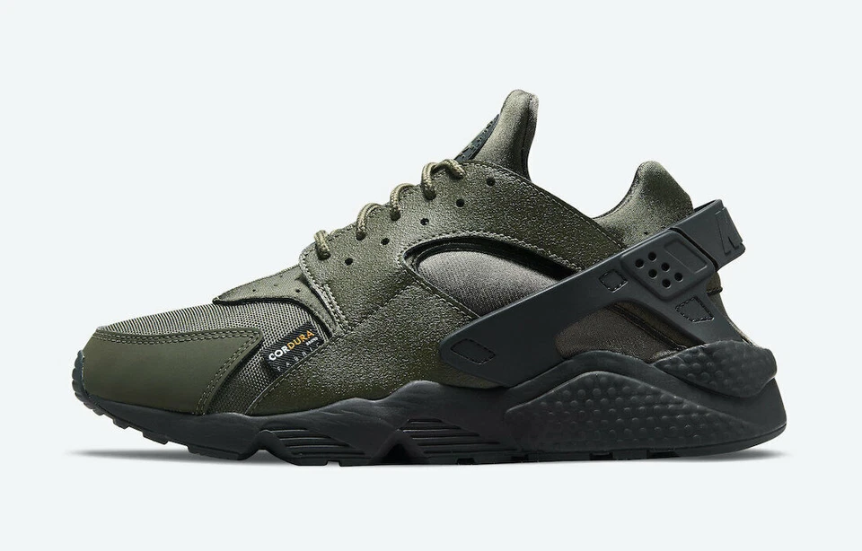 DO6703-300 NIKE AIR HUARACHE CORDURA - CHAUSSURES DE SPORT CARGO KAKI/NOIR PO... - Photo 1/4