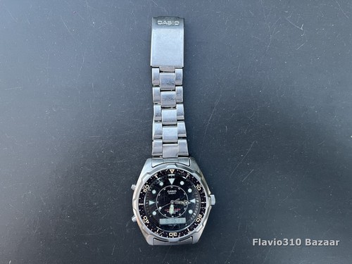 CASIO Diver AMW-320R (2701) "The Arnie" 100M WR with Two Bands & New Battery - Picture 6 of 19