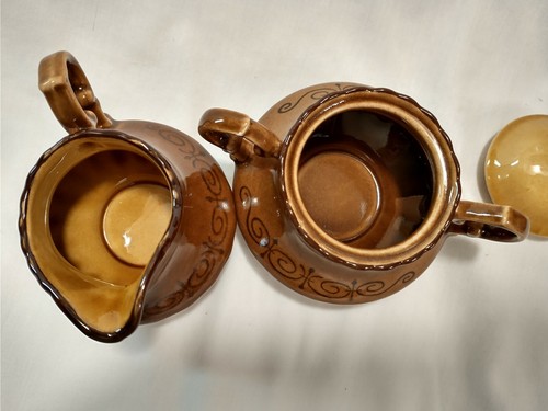 Vernon Ware by Metlox San Fernando Sugar Bowl w/ Lid & Creamer Brown - Picture 3 of 7