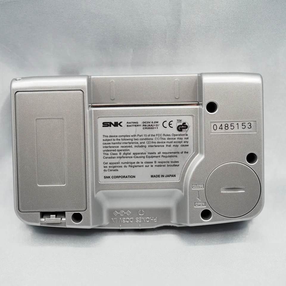 NEOGEO POCKET COLOR Console Silver Boxed Tested Working Japan - Image 3 of 4