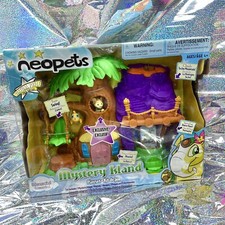 Neopets Playset Mystery Island With 2 Figures New In Box