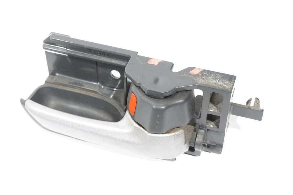 2007 - 2013 SUZUKI SX4 FRONT RIGHT PASSENGER INTERIOR DOOR HANDLE OEM - Image 3 of 4