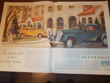 1933 Oldsmobile Centerspread Color Ad Very Nice 