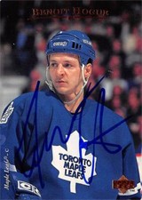 Benoit Hogue autographed Hockey Card (Toronto Maple Leafs) 1995 Upper Deck #351