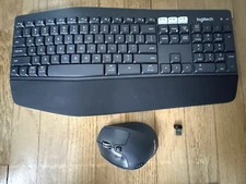 Logitech K850 Wireless  PC Keyboard With M720 Mouse and Receiver