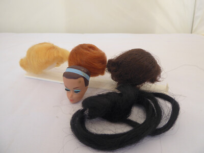 Barbie Vintage #1635 Wig Wardrobe ca. 1965