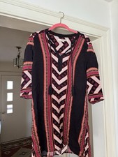 FOREVER 21 Geometric Bohemian Tunic Dress Black Pink V-Neck 3/4 Sleeve S
