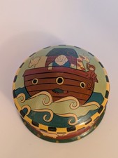 Vintage Midwest of Cannon Falls Noah's Ark Lacquered Wood Round Trinket Box