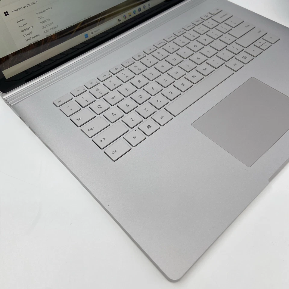 Microsoft Surface Book 2 1832 Touch i7-8650U 16GB RAM 1TB SSD GTX 1060 - W11P Foto 3 de 4