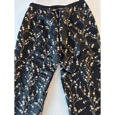 Karen Kane Lifestyle Womens 6 Black 100% Silk Floral Embroidered Pants