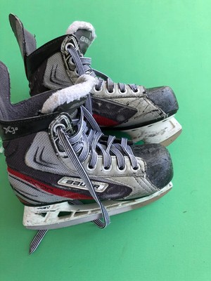 Bauer Vapor X3.0 Hockey Skates | Youth 12.5 | Regular