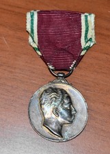 Original Iraqi coronation medal for King Faisal II in silver