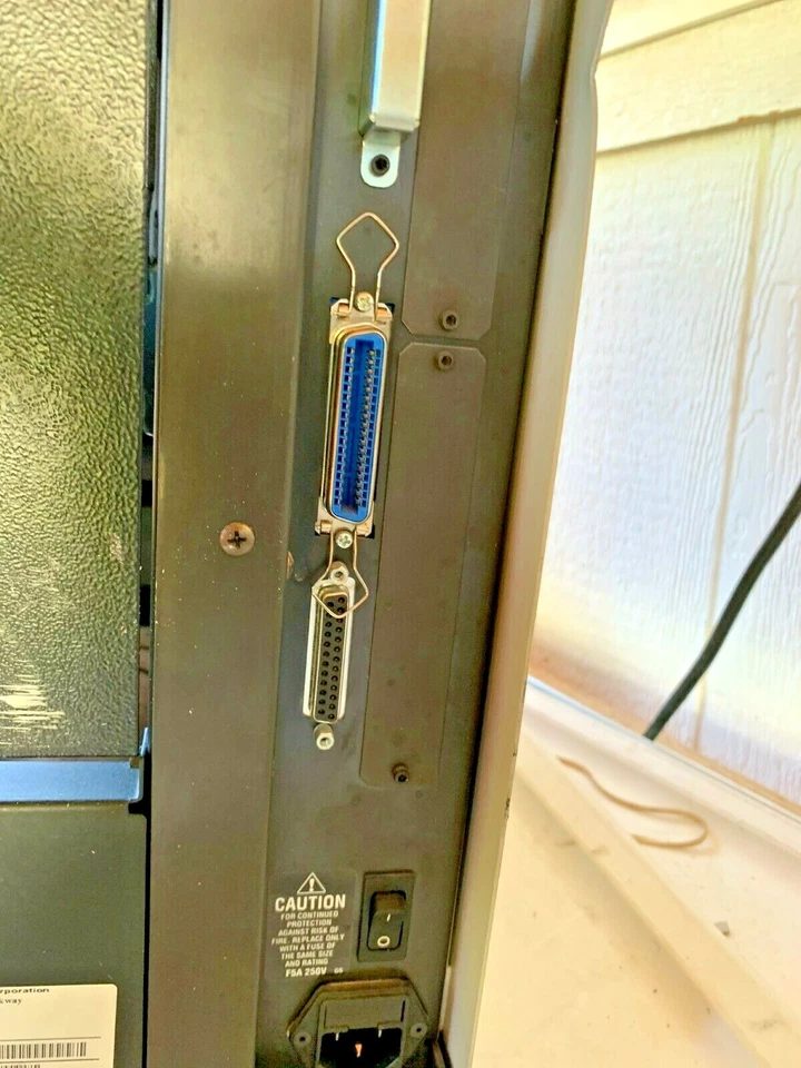 Zebra 90XiII DT/TT Industrial Label Printer 090-401-00004 Parallel Serial Only  - Image 4 of 4