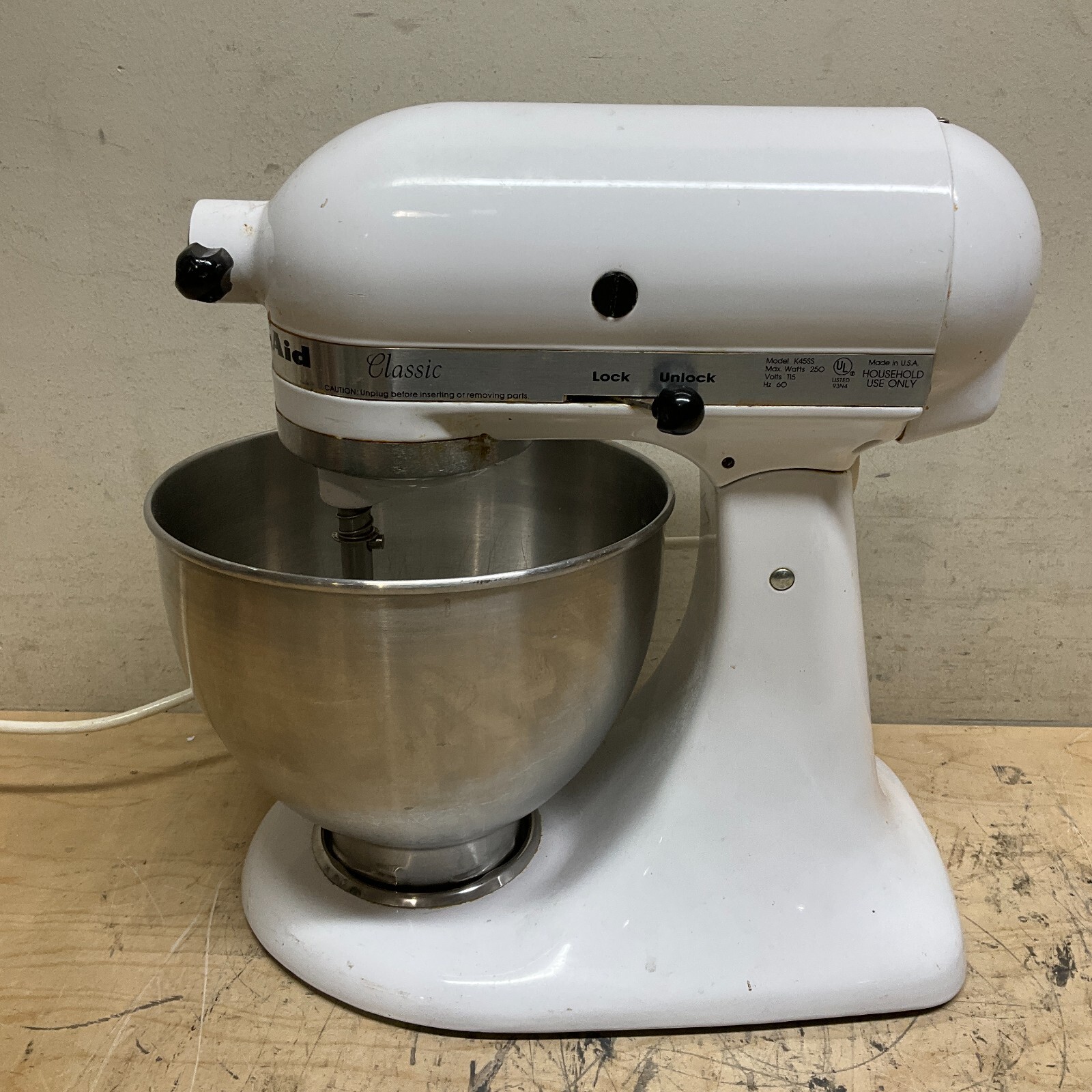 Vintage KitchenAid Hobart Model K45SS 250Watt 10 Speed Tilt Mixer