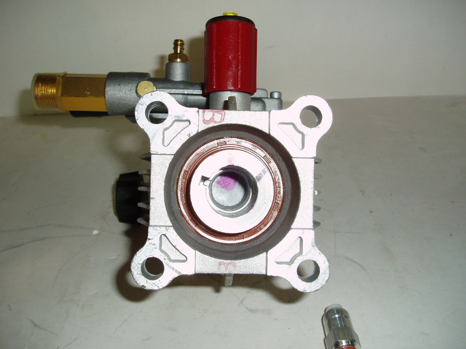 2600 PSI. PRESSURE WASHER PUMP(P2A) Honda Excell, 7/8" HORIZONTAL Short
