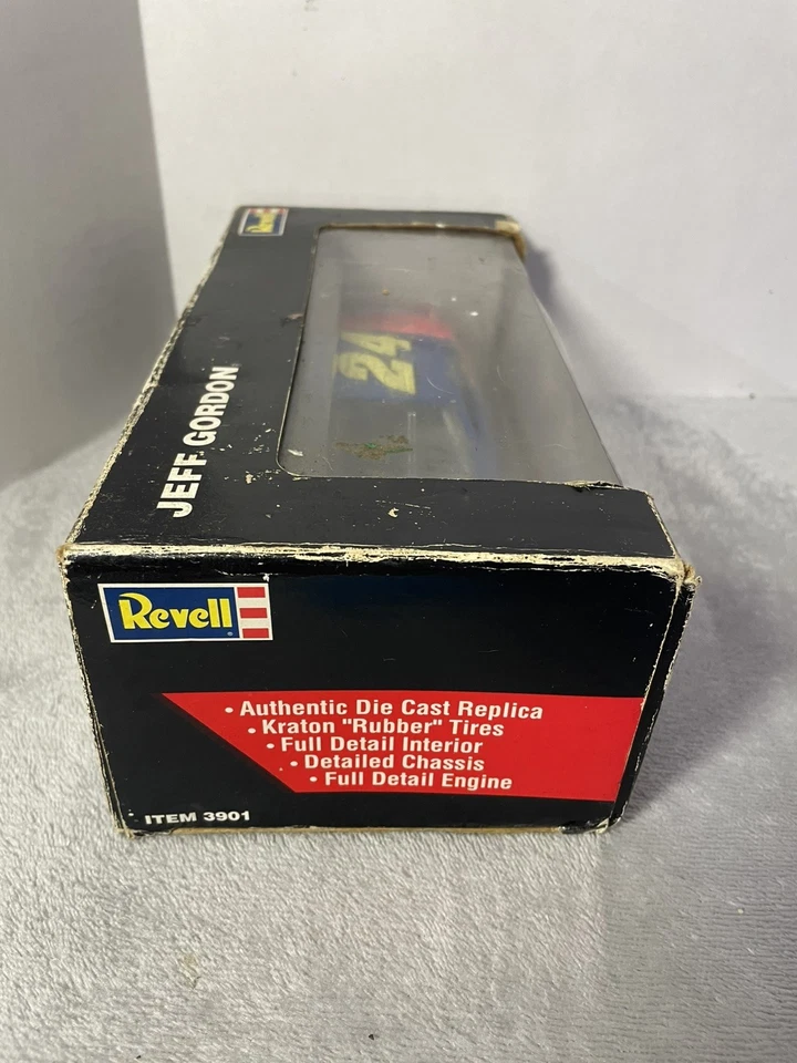 Coche Nascar Revell Jeff Gordon #24 Du Pont 1996 diecast 1:24 Foto 3 de 4