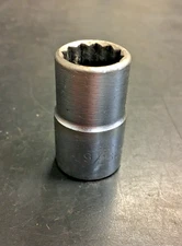 HUSKY CT 1218, 9/16in.  3/8 Drive 12pt Socket, USA