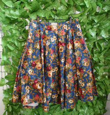 Lindy Bop 'Peggy' Vintage 50's Style Floral Full Circle Skirt. Large USED