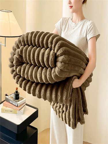 1 Stück feste gestreifte weiche warme Plüschdecke, Mehrzweckdecke, geeignet - Bild 58 von 94