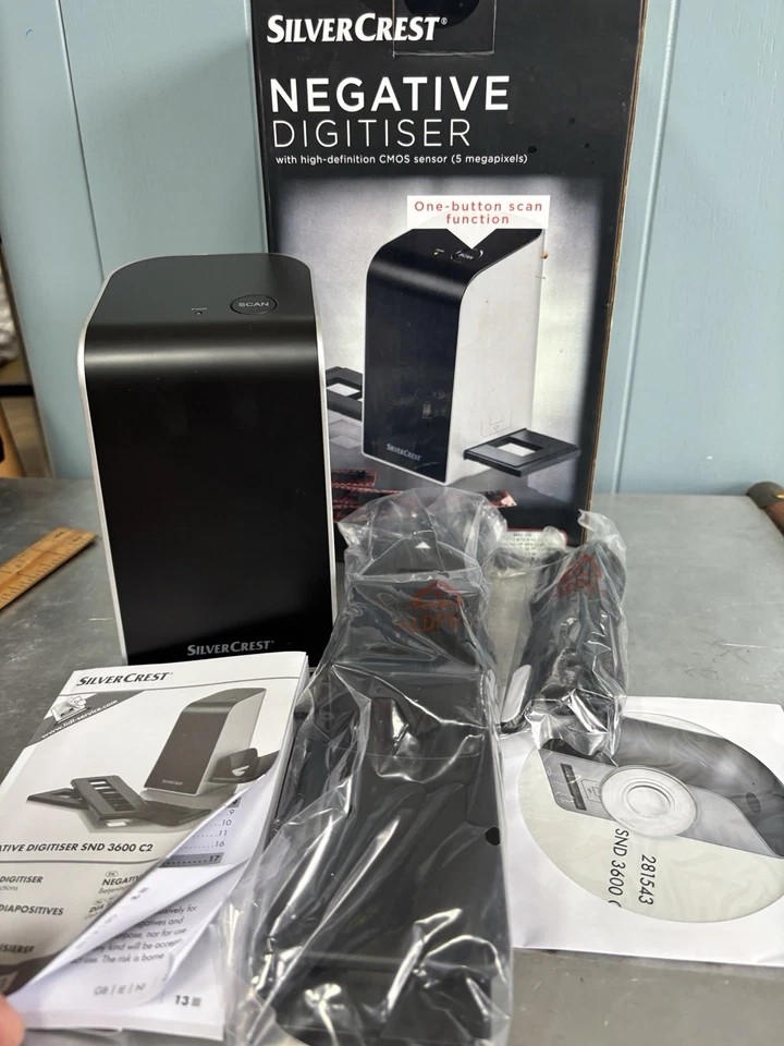 Silvercrest Film Scanner Digitiser Slide and Negative Film Digitiser - Image 2 of 4