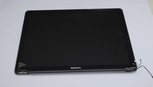 Apple MacBook Pro A1286 15'' Display Panel mit Gehäuse glänzend Mid 2011 #A
