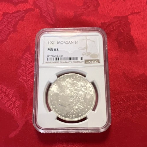 1921 Morgan Silver Dollar $1 NGC MS 62 Philadelphia KM#110 0.900 Fine