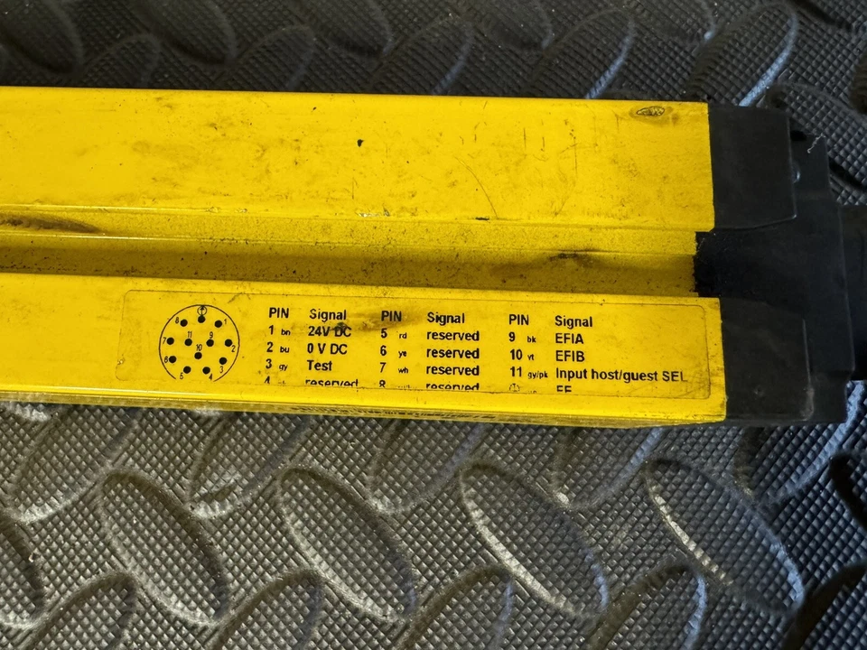 Sick Safety Light Curtain (Sender) C40S-0601DA010 (PN: 1018692) Type 4 - Image 3 of 4