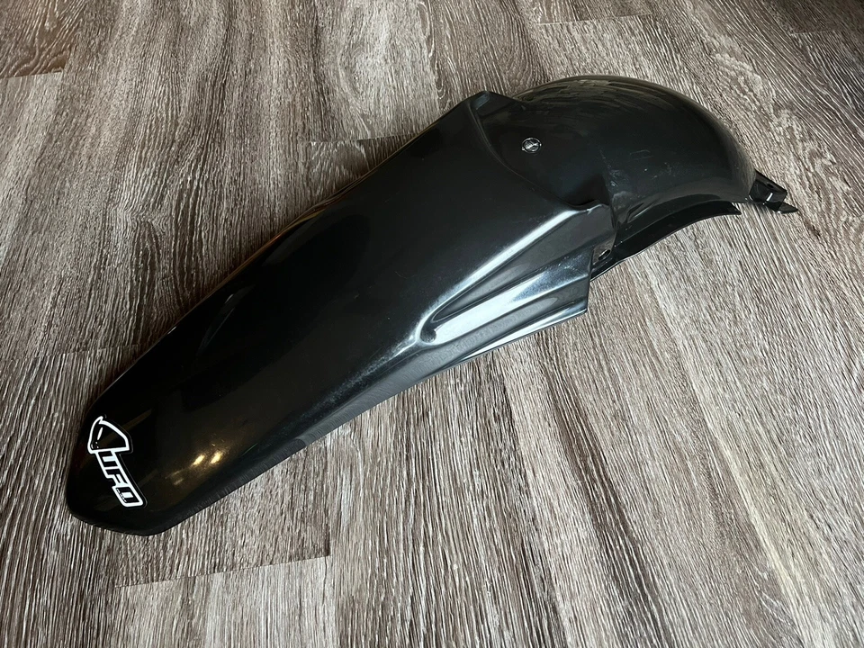 Guardabarros trasero negro Yamaha YZ 125 y 250 2002-2014 motocross de UFO 3845 Foto 2 de 4
