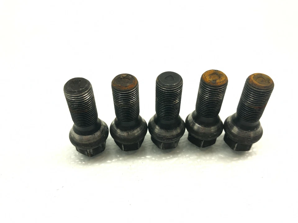 BMW X6 E71 2008-2014 JUEGO DE TUERCAS DE RUEDA X5 OEM. Foto 3 de 4