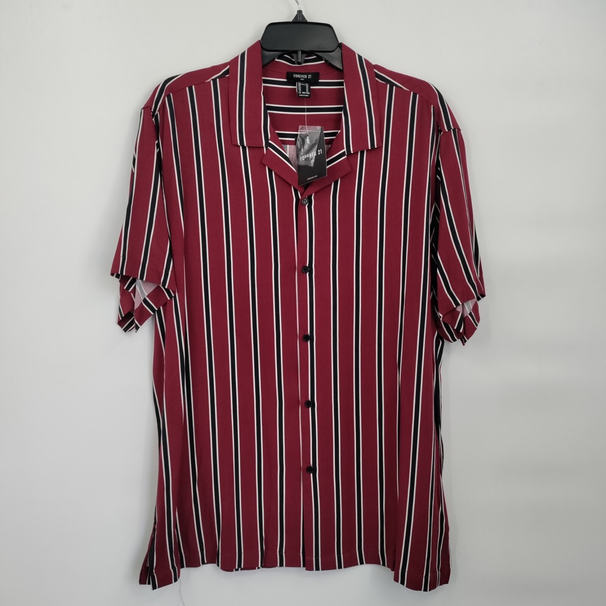 Short Sleeve Black And White Vertical Striped Shirt Forever 21