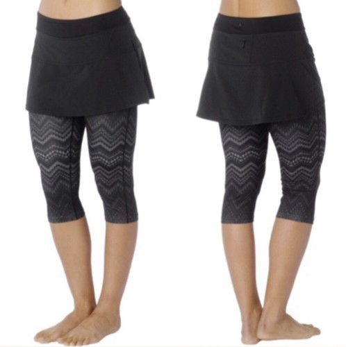 Prana Darci Skirted Capri XS Gray Black 