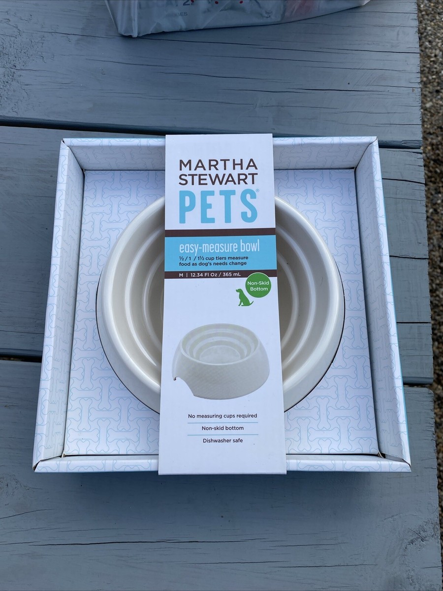 Martha Stewart Pets Easy Measure Dog Bowl Cream Non Skid Bottom New - Main Image