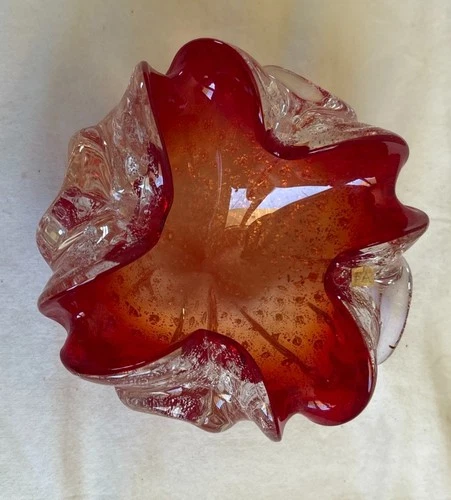 VINTAGE MURANO STYLE ART GLASS DISH TRINKET BOWL ASHTRAY RUBY RED W FLECKS NR