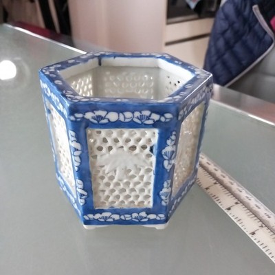 Vintage chinesischer Netz Topf Pourri Halter blau & weiß sehr guter Zustand