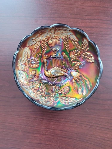 Nice Purple Northwood Carnival Glass Peacock & Urn Sauce Bowl